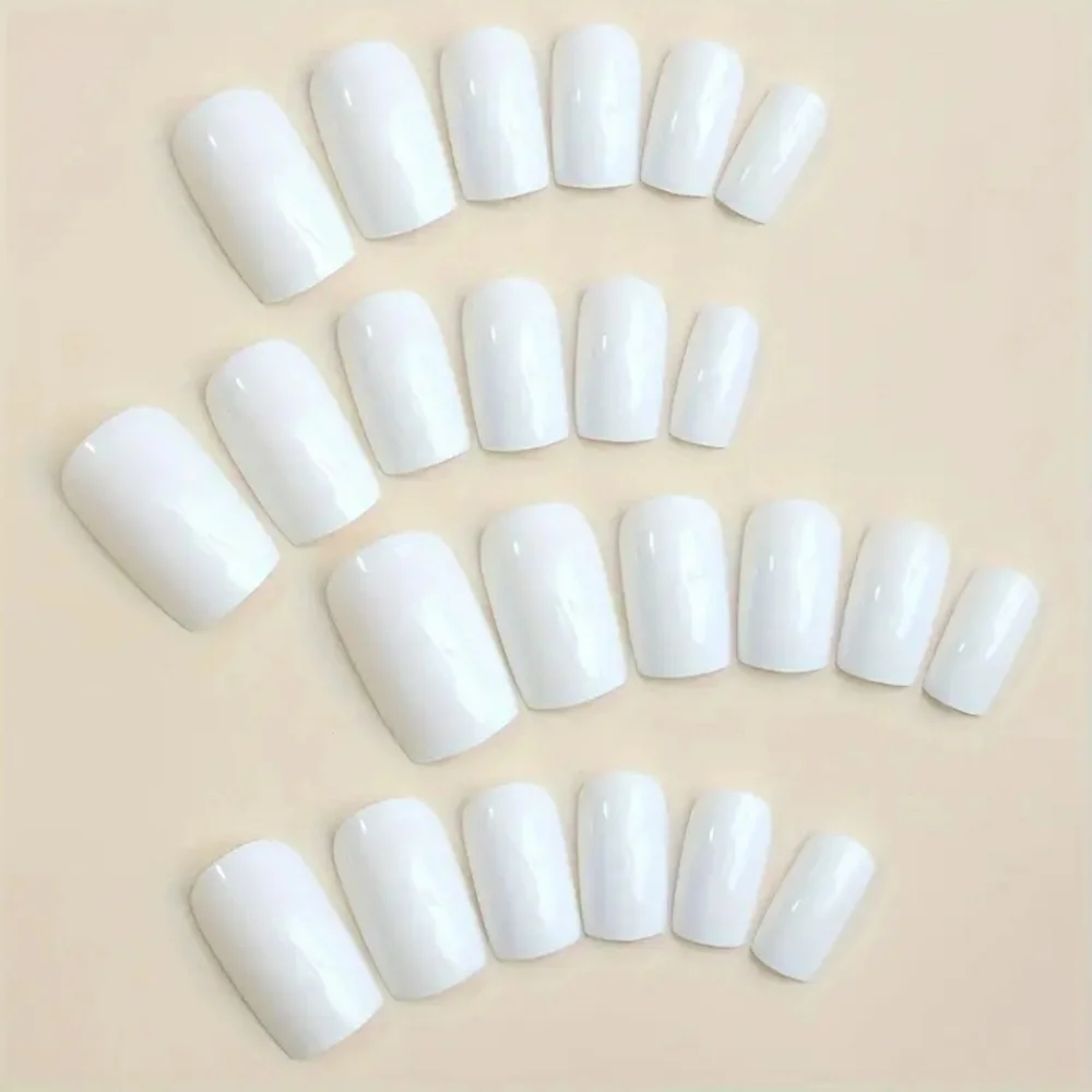 24 Pieces Fake Press On Nails